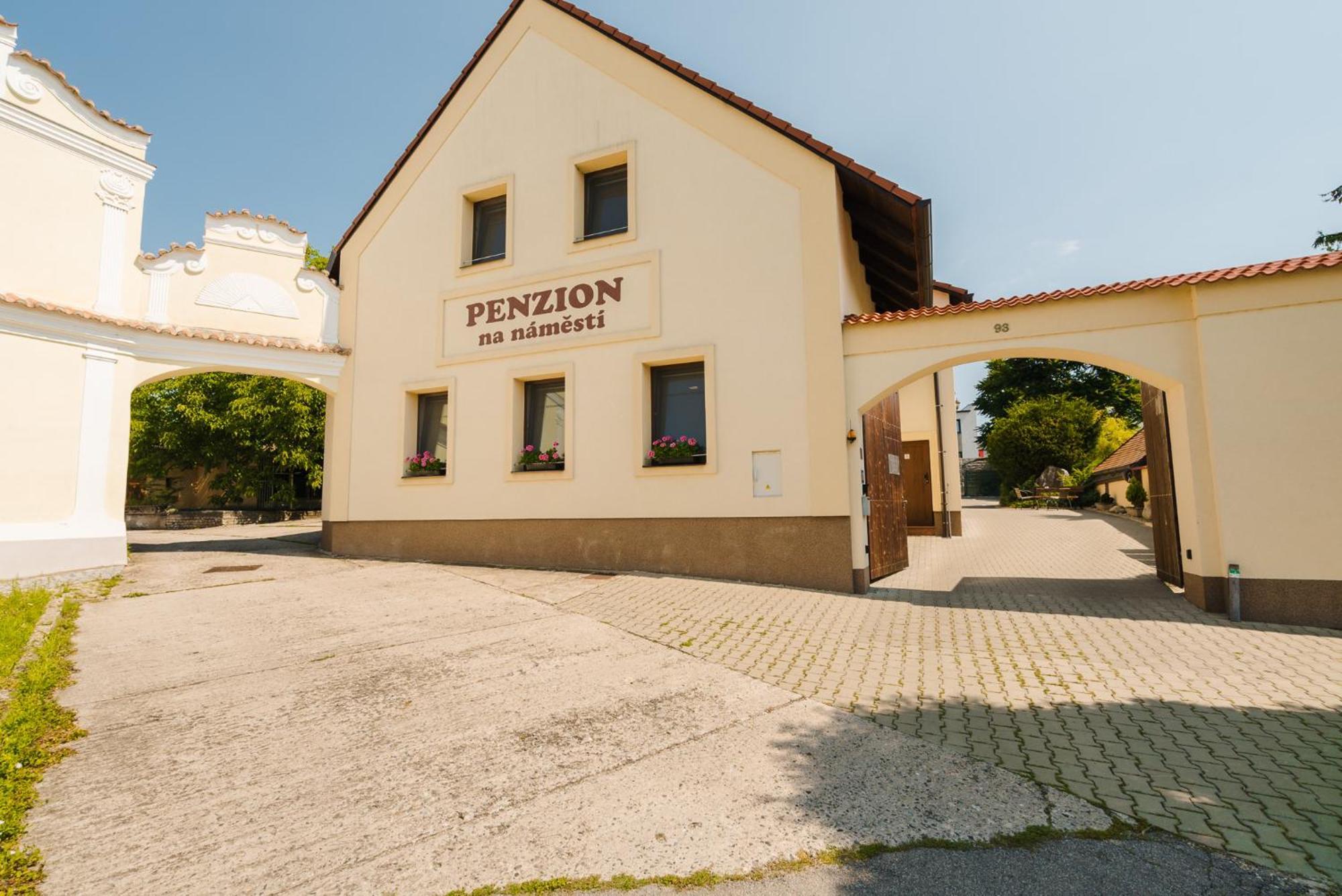 Penzion Sezemice Exterior foto